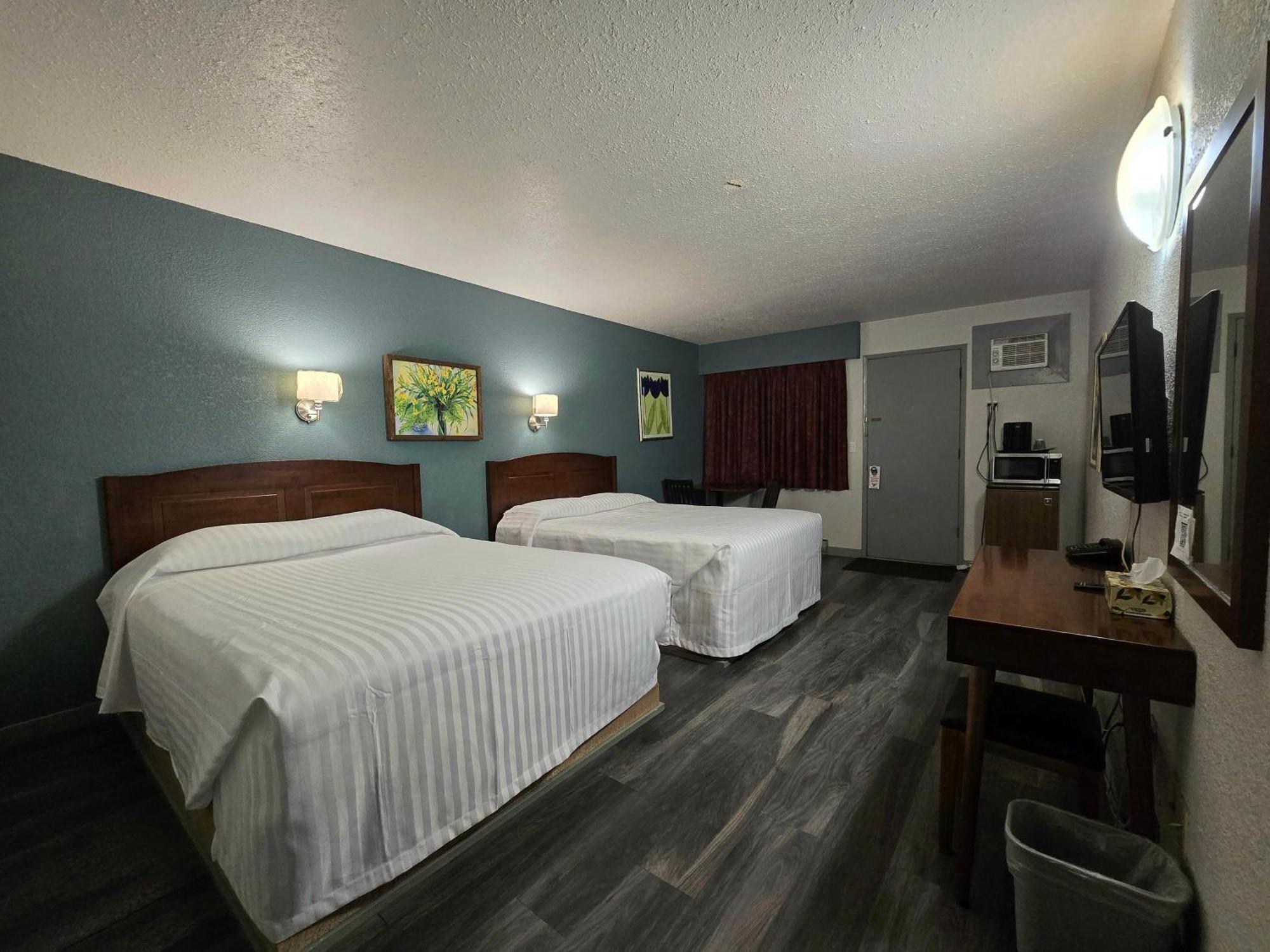 Alpine Inn Valemount Eksteriør billede