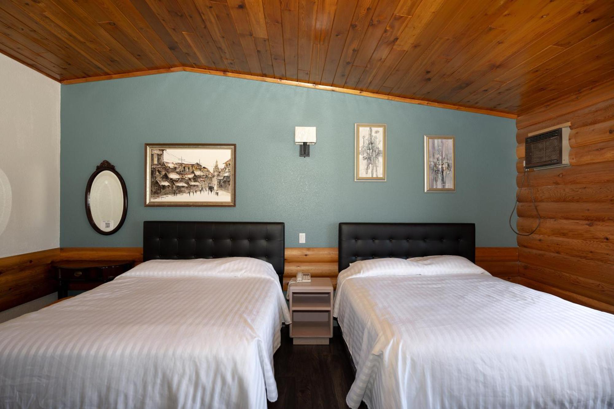 Alpine Inn Valemount Eksteriør billede